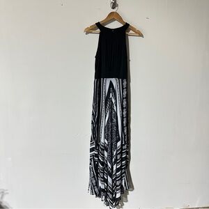 Sandra Darren Black & White Printed Halter Maxi Dress – Size 6